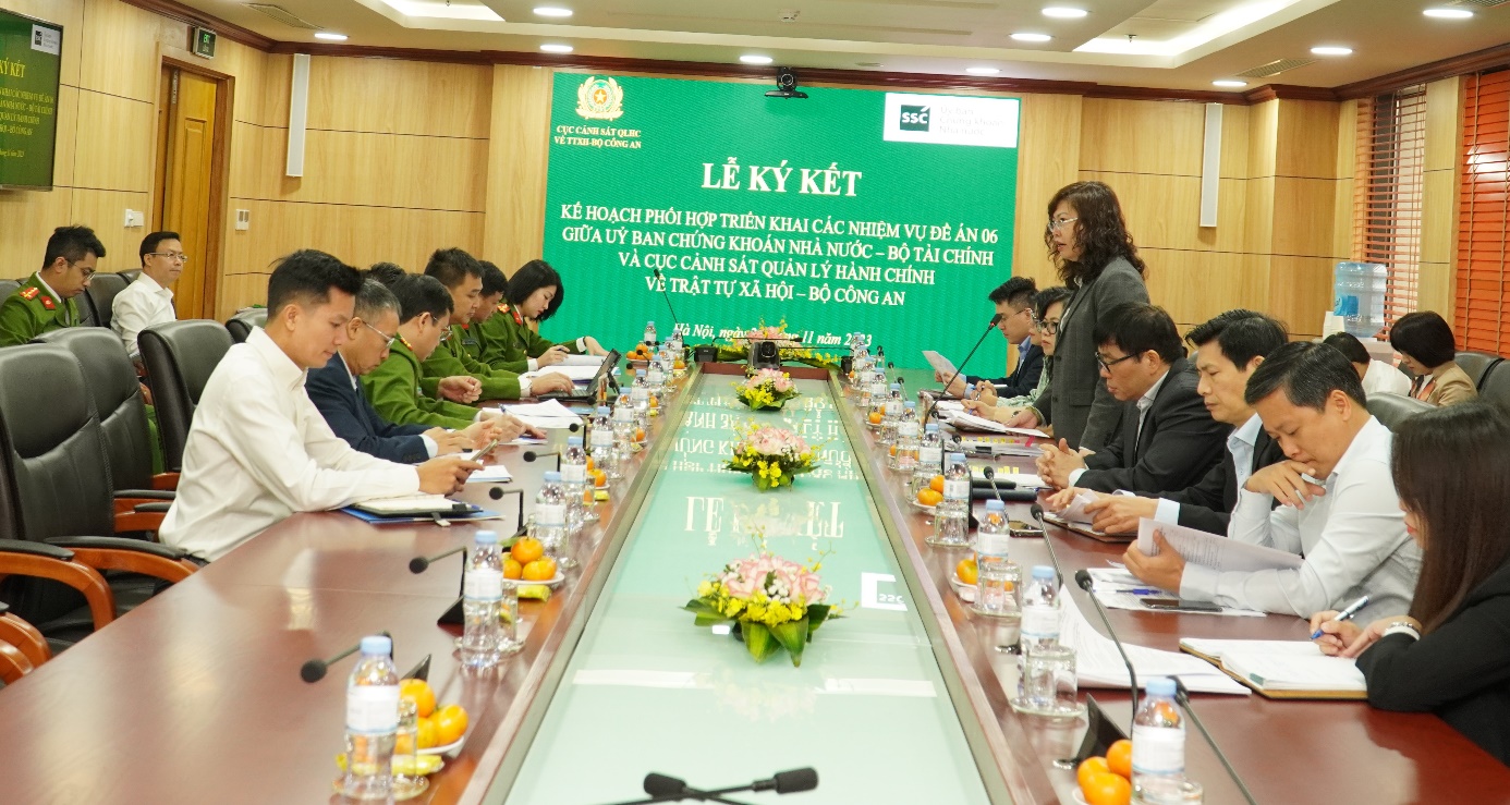 Toàn cảnh buổi lễ.