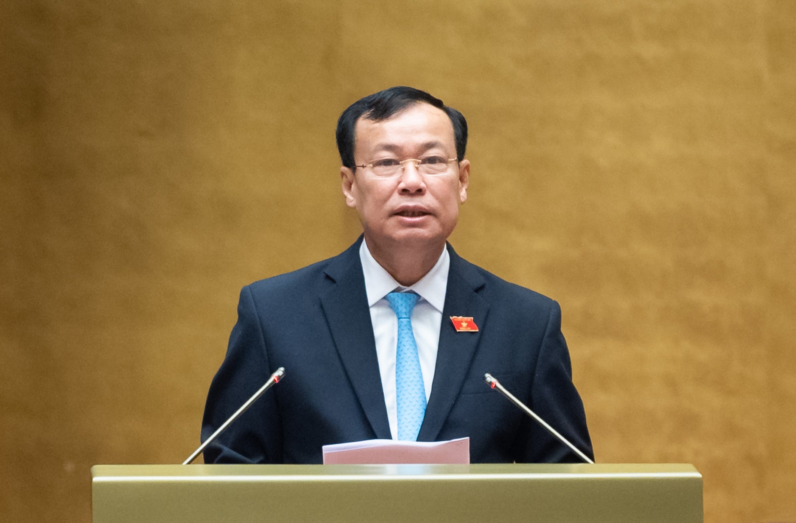 Chủ nhiệm Ủy ban Quốc phòng và An ninh của Quốc hội Lê Tấn Tới báo cáo tóm tắt giải trình, tiếp thu, chỉnh lý dự thảo Luật Căn cước ngày 27/11/2023 (Ảnh:quochoi.vn)