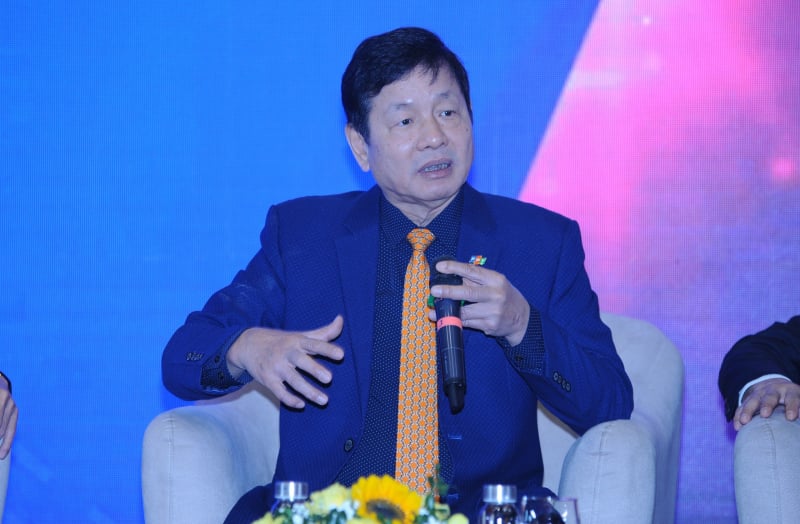 Theo ông Trương Gia Bình, Chủ tịch Hội Doanh nhân trẻ Việt Nam khóa I, Chủ tịch HĐQT Tập đoàn FPT, 30 năm qua có rất nhiều trải nghiệm đáng tự hào trong hoạt động của phong trào Doanh nhân trẻ Việt Nam. Đây sẽ là thời khắc Việt Nam tỏa sáng, là công xưởng, công nghệ mới của thế giới, vấn đề lớn nhất, doanh nghiệp chúng ta phải cùng nhau gánh vác.