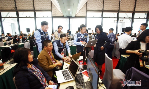 Kiến nghị tháo gỡ khó khăn về tài chính cho báo chí