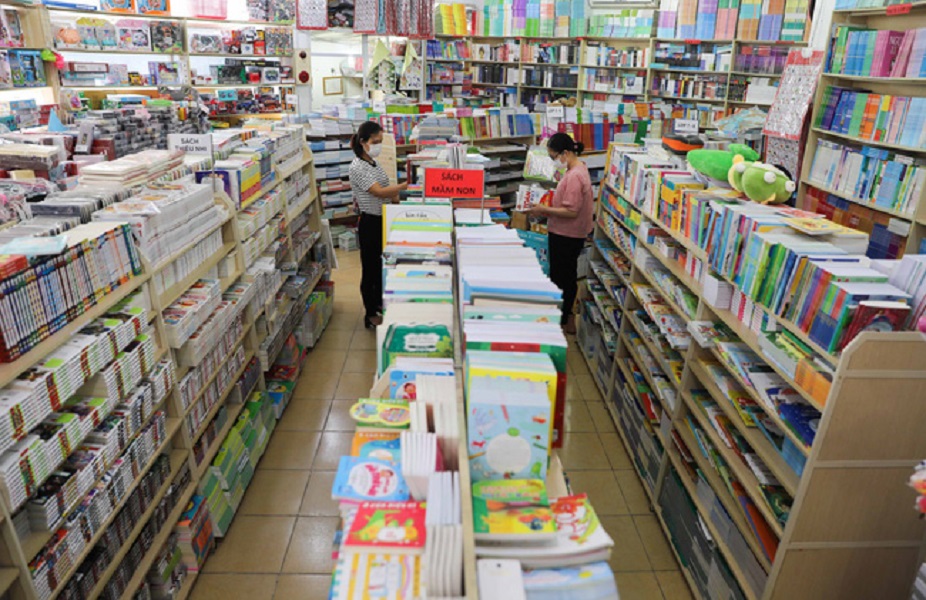 Tiêu dùng các vật phẩm văn hóa, giáo dục tháng 11/2023 tiếp tục duy trì xu hướng tăng so với cùng kỳ năm trước.