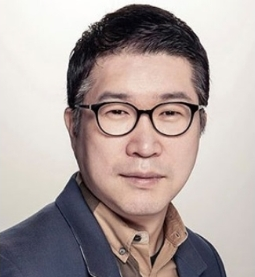 Mr. Jin Young Kim, Partner of VIVACE Consulting & Accelerator, Founder & CEO of The Invention Lab Corporation
