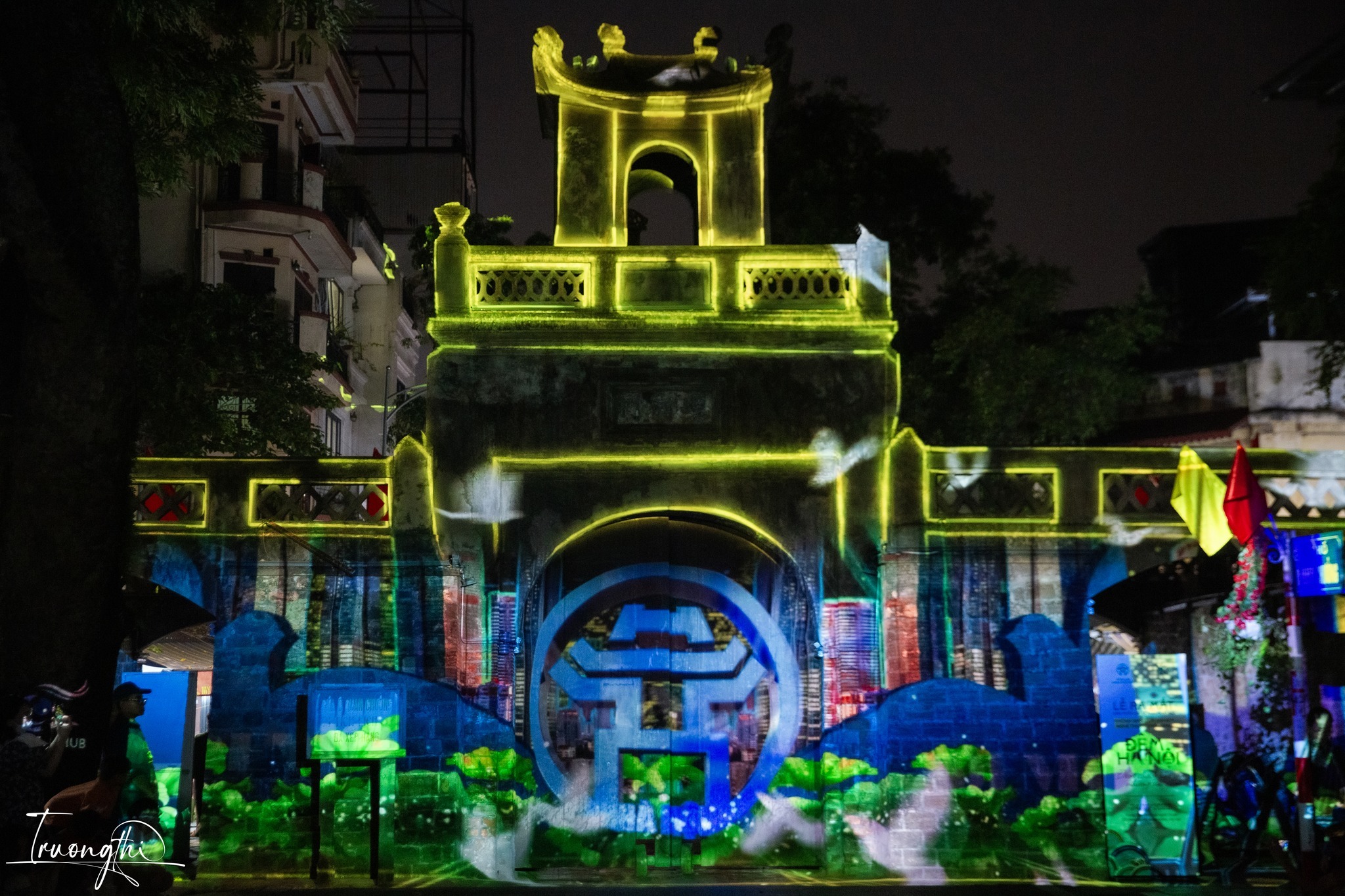 Cuối tuần qua, H&agrave; Nội đ&atilde; c&ocirc;ng bố 15 sản phẩm du lịch đ&ecirc;m được lựa chọn để giới thiệu tới du kh&aacute;ch.