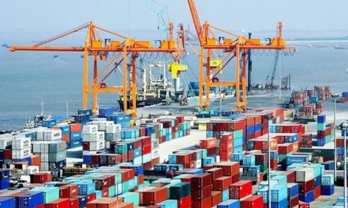 Xuất khẩu tăng trưởng tích cực, thặng dư thương mại đạt 24,44 tỷ USD