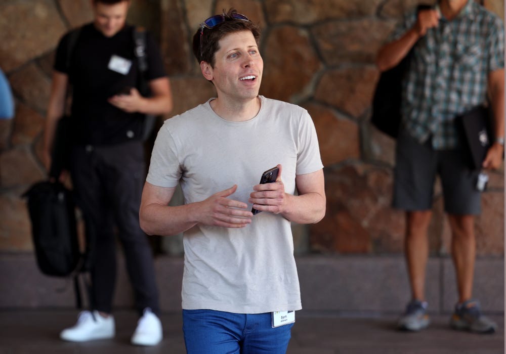 Giám đốc điều hành OpenAI Sam Altman đã mua bất động sản trị giá 43 triệu USD ở Hawaii vào năm 2021, bổ sung vào danh mục đầu tư bất động sản ấn tượng của ông