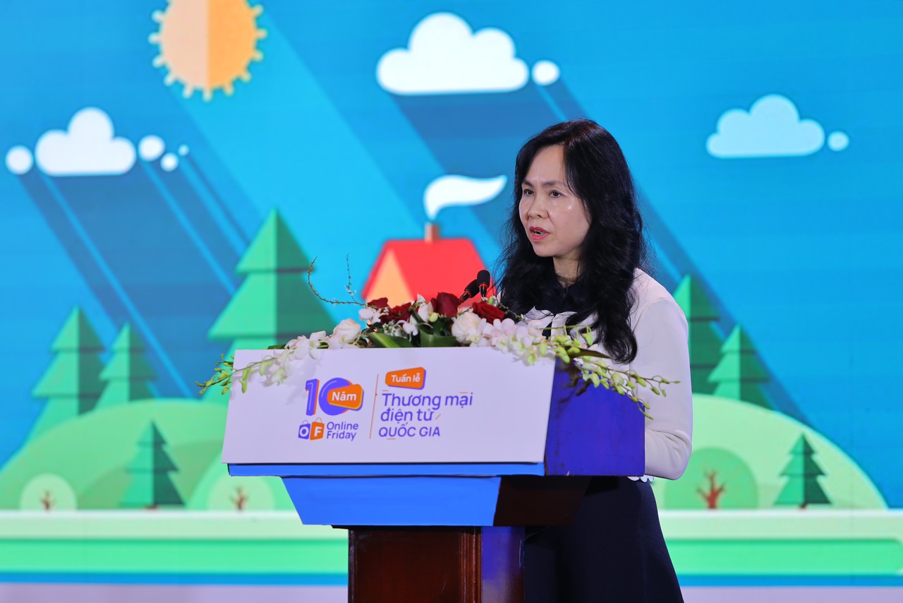 Bà Lê Hoàng Oanh, Cục trưởng Cục Thương mại điện tử và Kinh tế số: 
