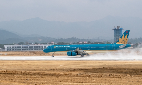 Vietnam Airlines chính thức đưa máy bay phản lực cỡ lớn đến Điện Biên 