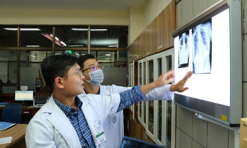 Đề xuất xếp lương khởi điểm bậc 2 đối với bác sỹ