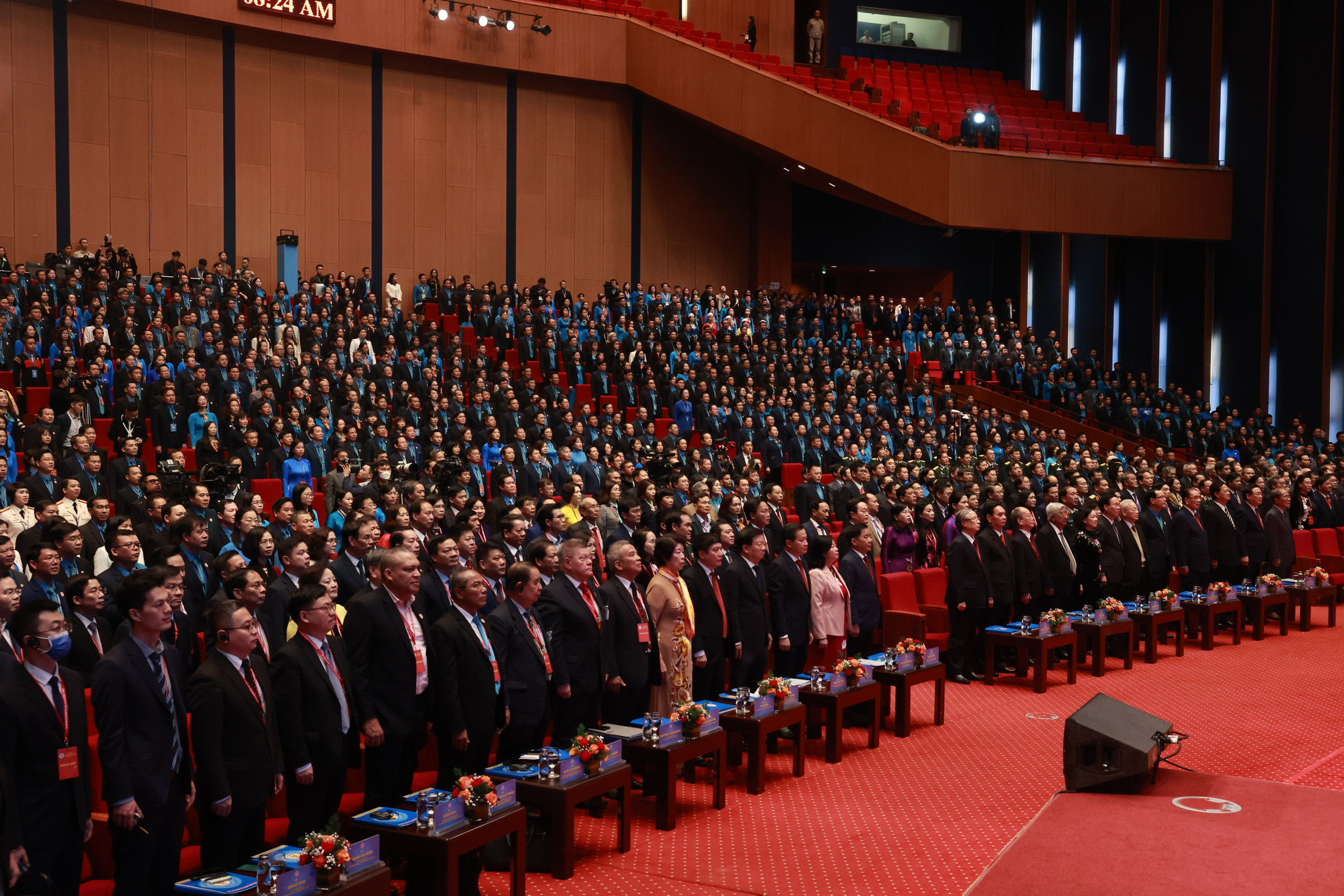 Phiên trọng thể Đại hội XIII Công đoàn Việt Nam.