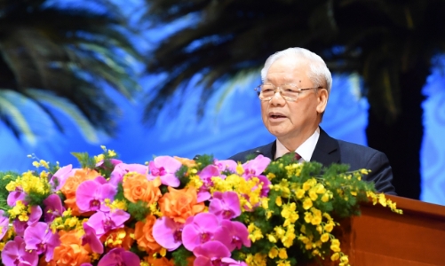 Tổng Bí thư: Nghiên cứu, xây dựng các chương trình phúc lợi dài hạn cho người lao động