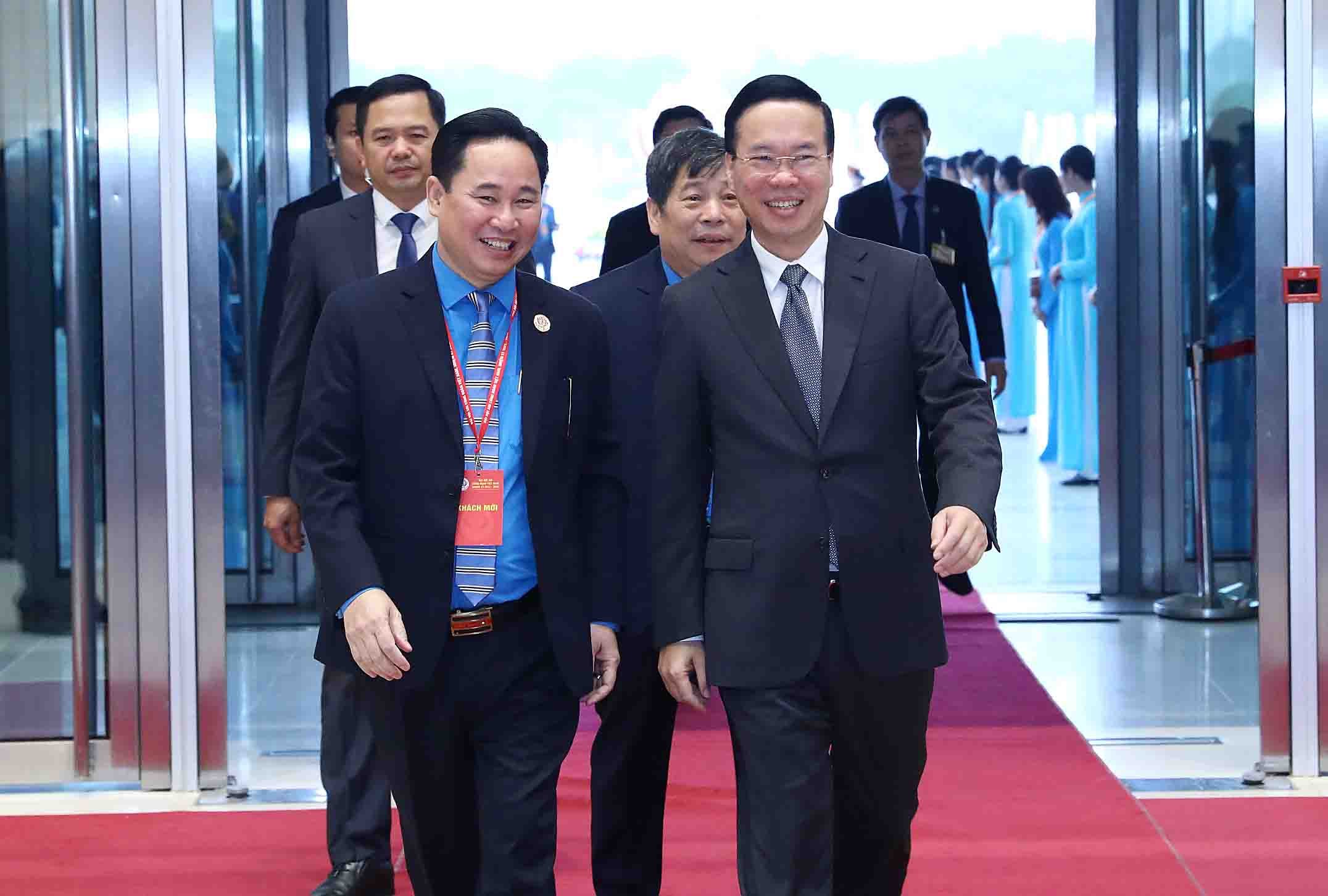 Chủ tịch nước Võ Văn Thưởng tới dự phiên họp trọng thể Đại hội XIII Công đoàn Việt Nam.