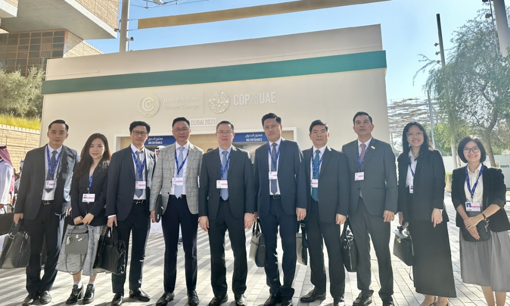 Đoàn công tác VietinBank tại COP28 do Chủ tịch HĐQT Trần Minh Bình dẫn đầu.