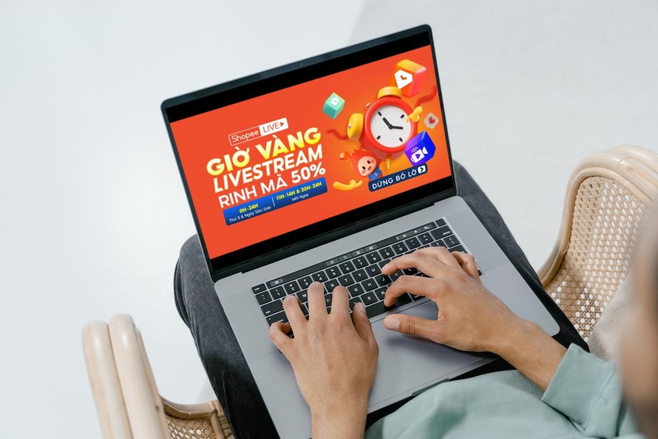 Lời khuyên được đưa ra là hãy tận dụng tối đa các khung giờ vàng để đẩy mạnh livestream.
