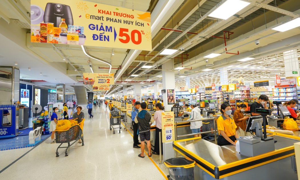 Nhiều chương trình khuyến mãi tại siêu thị Emart Phan Huy Ích sẽ khai trương ngày 7/12. 