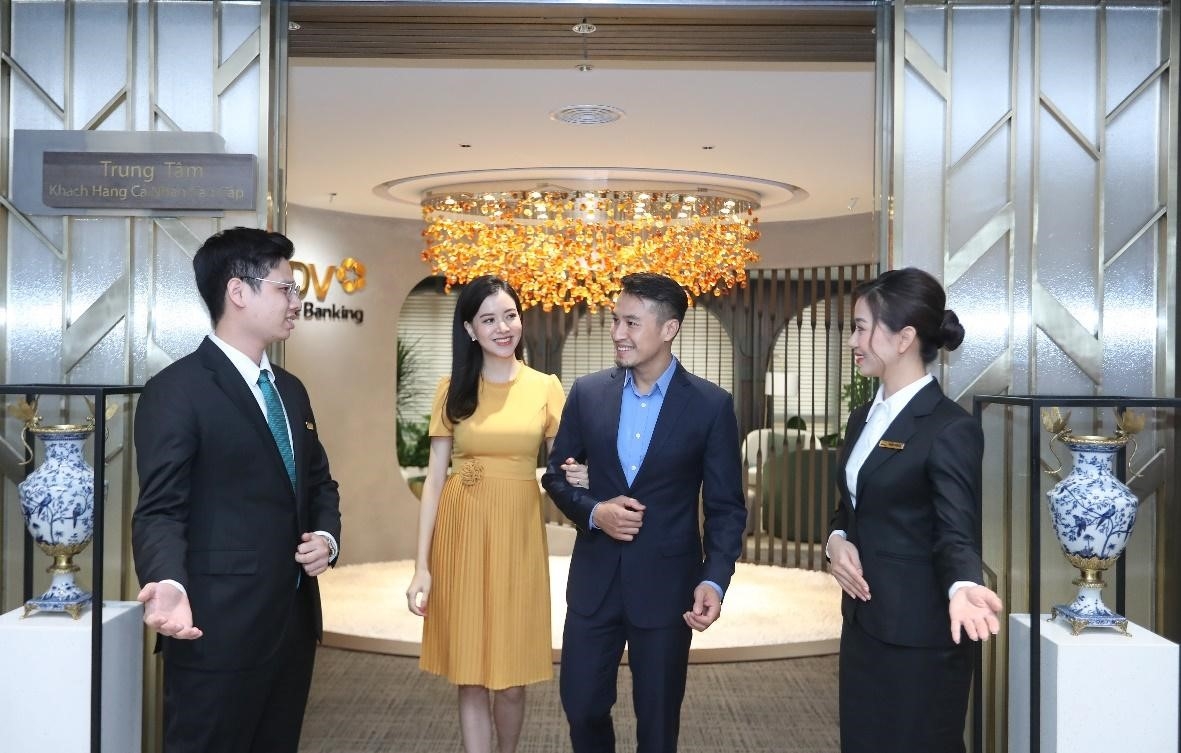 Khách hàng được đón tiếp tại Trung tâm Khách hàng cá nhân cao cấp BIDV (Ảnh: BIDV).