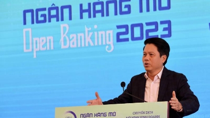 Open API hub needed for banks to connect data