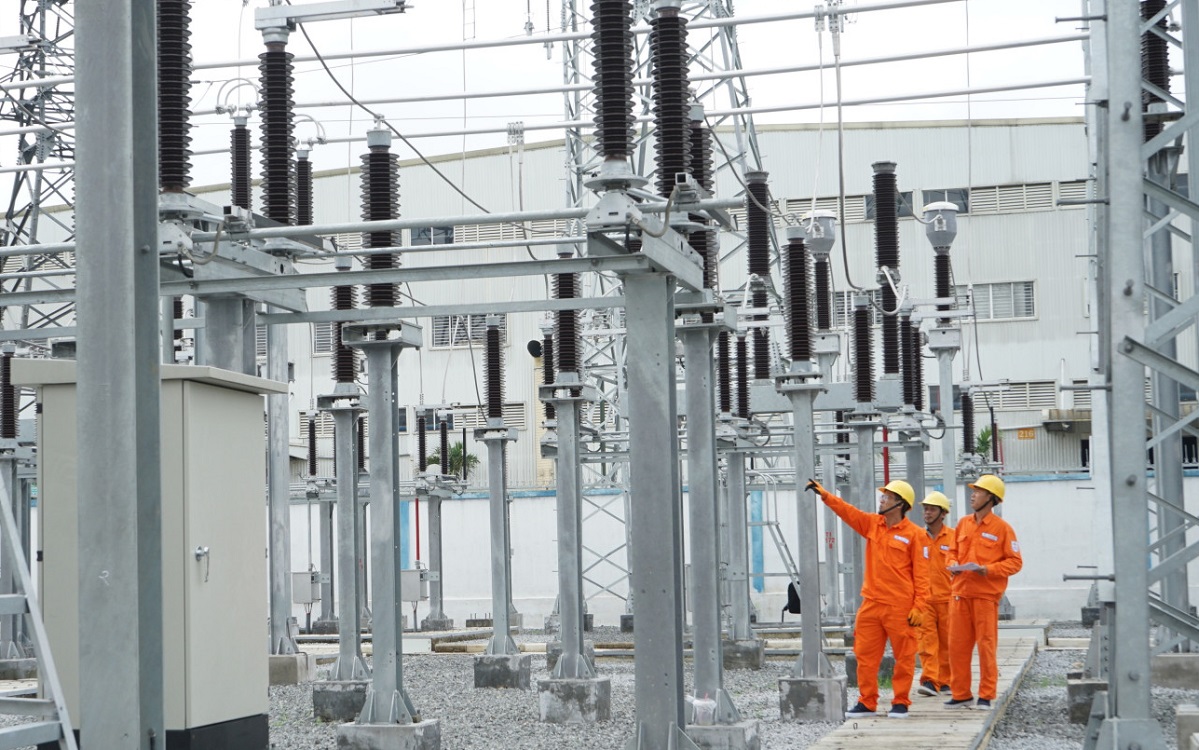 Năm 2024, việc cung cấp điện cho sản xuất và sinh hoạt cơ bản sẽ được đảm bảo.