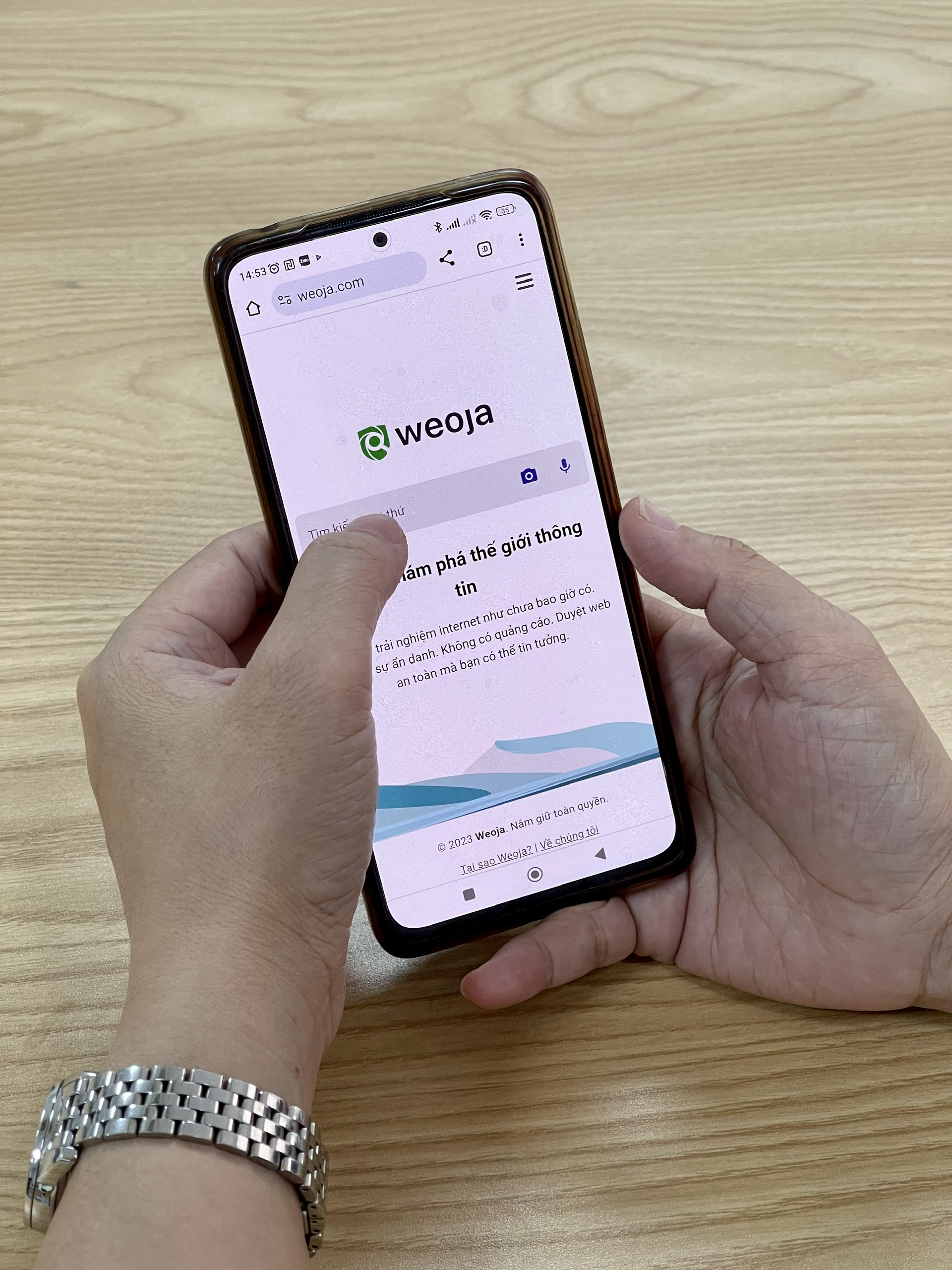 Điểm nổi bật nhất của Weoja ch&iacute;nh l&agrave; kh&ocirc;ng theo d&otilde;i, kh&ocirc;ng lưu trữ v&agrave; kh&ocirc;ng mua b&aacute;n th&ocirc;ng tin c&aacute; nh&acirc;n của người d&ugrave;ng