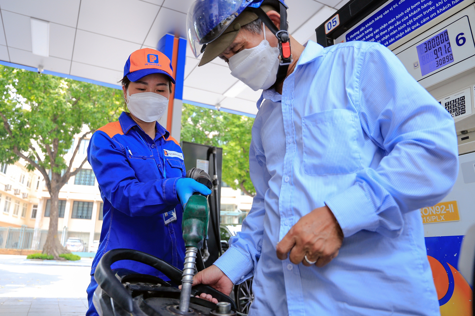 Thời gian qua, tình trạng có doanh nghiệp lợi dụng sơ hở pháp luật, chiếm dụng Quỹ bình ổn giá xăng dầu.