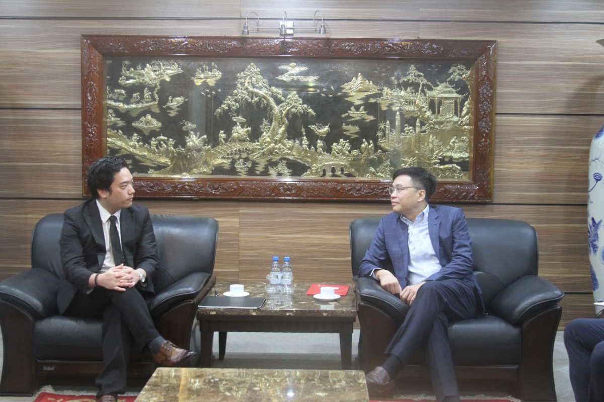 Lãnh đạo hai bên trao đổi thông tin