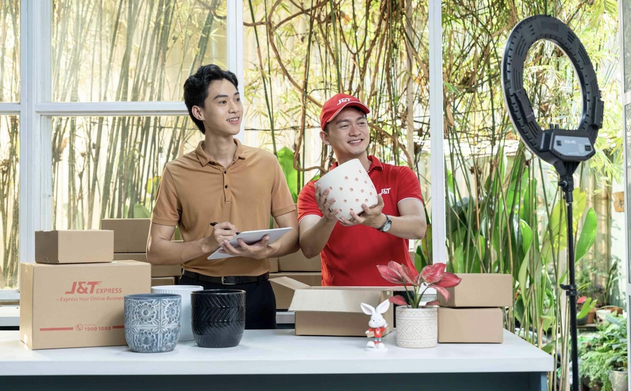 J&T Express luôn sẵn sàng đồng hành với các chủ shop trên hành trình kiến tạo thành công.