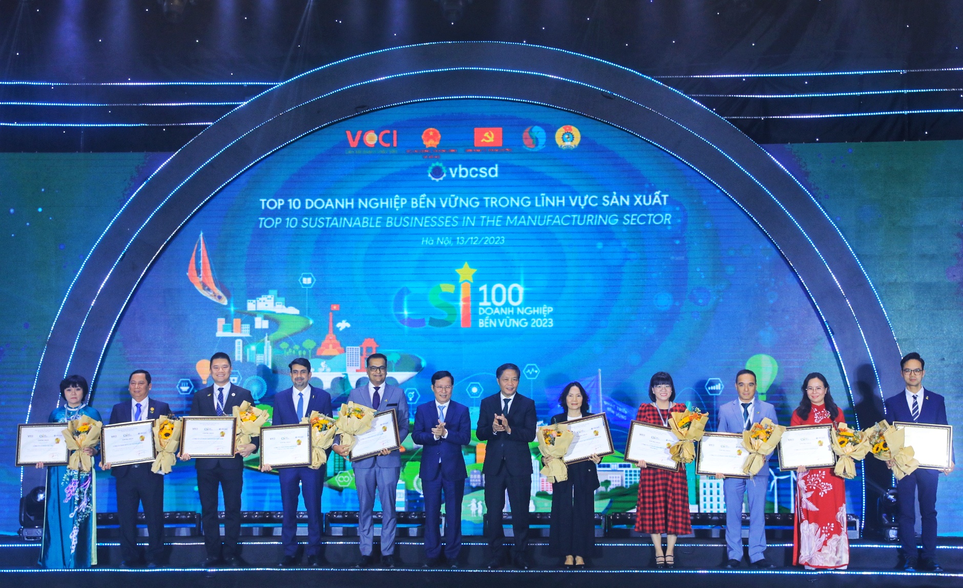 10 doanh nghiệp bền vững trong lĩnh vực sản xuất.