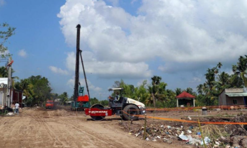Cao tốc Cần Thơ - Cà Mau hơn 27.000 tỷ đồng thi công chậm trễ do nguồn cát chỉ đáp ứng 25% nhu cầu