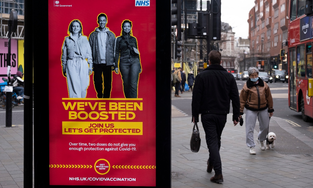 Cơ quan An ninh Y tế Anh&nbsp; ph&acirc;n loại JN.1 th&agrave;nh một chủng phụ ri&ecirc;ng, do t&iacute;nh đột biến v&agrave; mức độ gia tăng ở nước n&agrave;y.