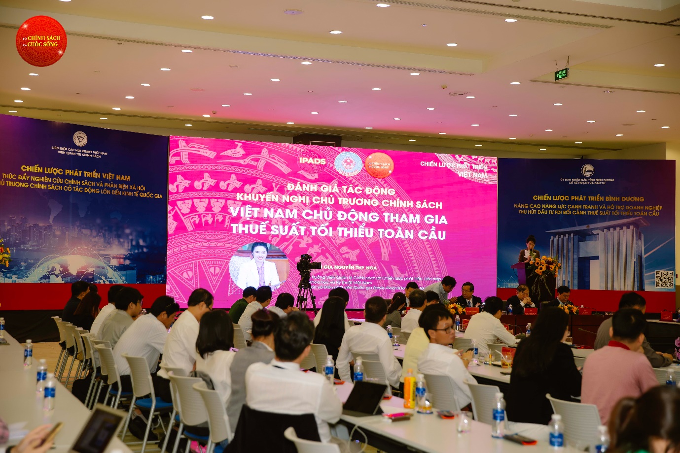 To&agrave;n cảnh&nbsp;Hội nghị 