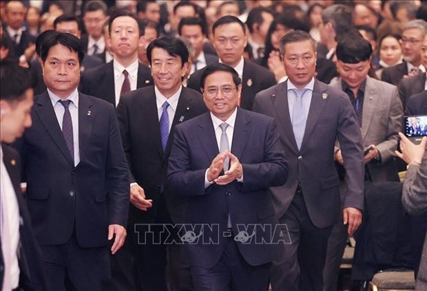 Prime Minister attends Vietnam-Japan economic forum in Tokyo