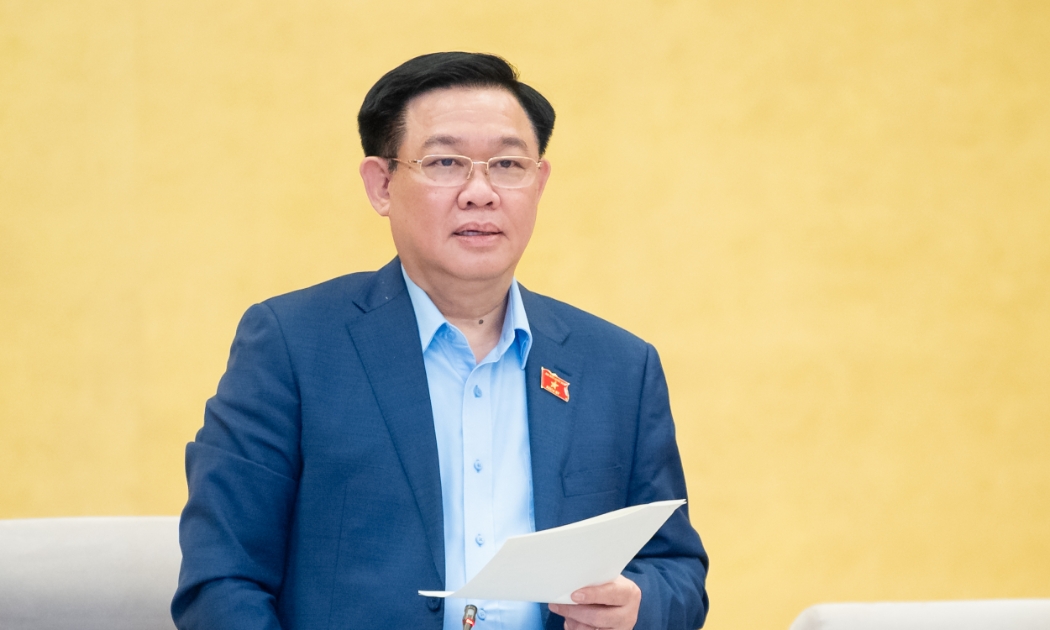 Chủ tịch Quốc hội Vương Đình Huệ phát biểu bế mạc phiên họp. Ảnh: Quốc hội