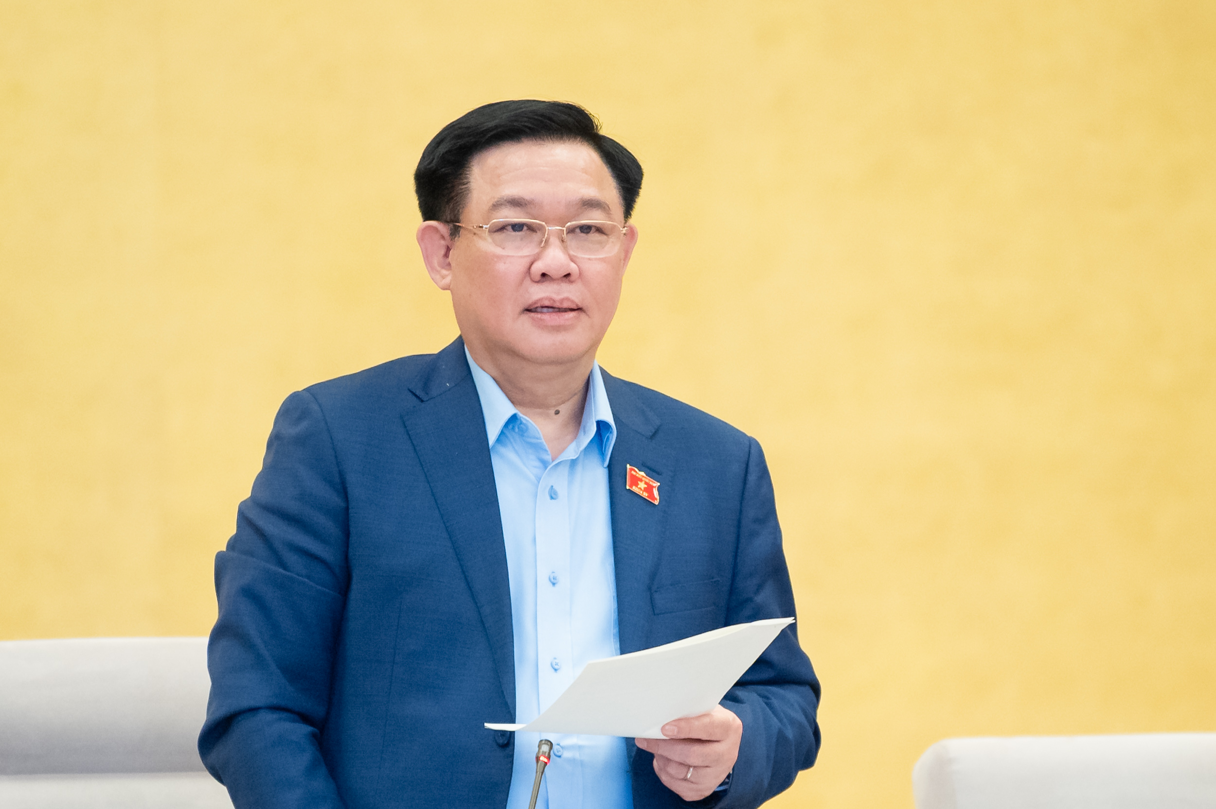 Chủ tịch Quốc hội Vương Đình Huệ phát biểu bế mạc phiên họp. Ảnh: Quốc hội