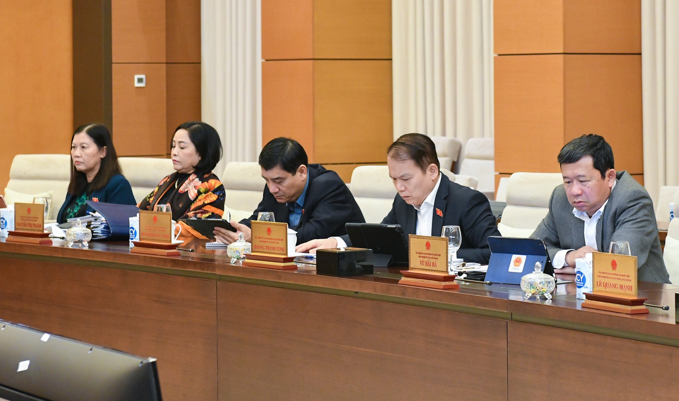 Phi&ecirc;n họp 28, s&aacute;ng 18/12, Ủy ban Thường vụ Quốc hội. Ảnh: Quốc hội