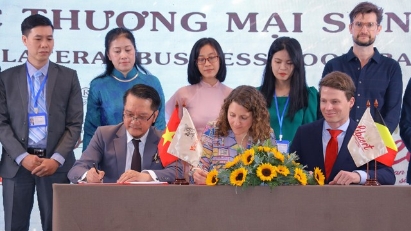 Vinacaocao & Belgian company partner to export Vietnamese chocolate to Europe