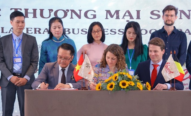 Vinacaocao & Belgian company partner to export Vietnamese chocolate to Europe