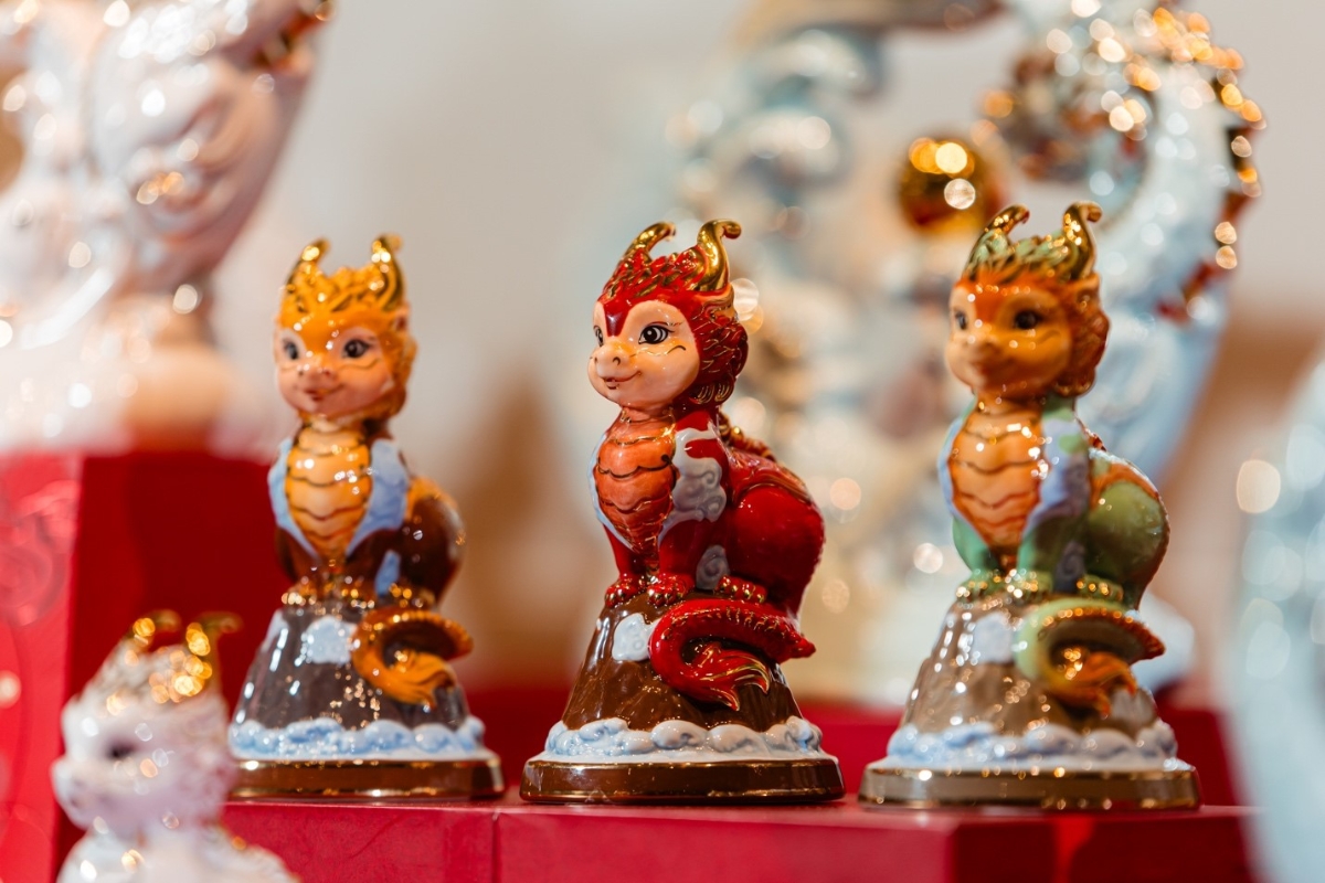 Tượng Rồng Hảo Đức ph&ugrave; hợp b&agrave;y tr&iacute; hoặc trao tặng.