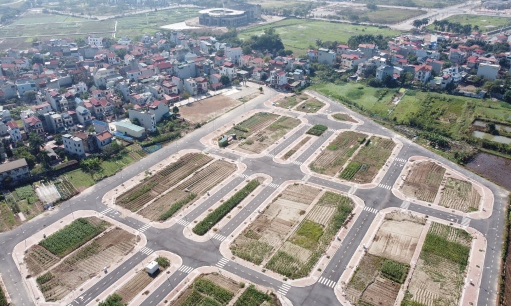 Tập trung xử lý, tháo gỡ khó khăn trong việc đấu giá, giao đất, triển khai thực hiện dự án.