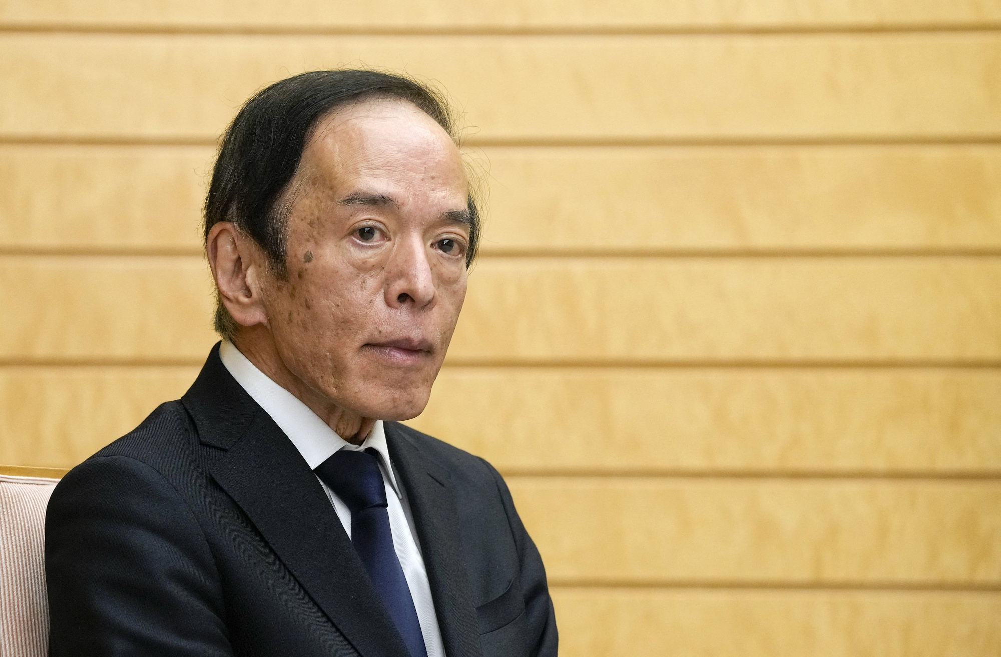 Thống đốc Ngân hàng Trung ương Nhật Bản (BOJ) Kazuo Ueda - Ảnh: Bloomberg.