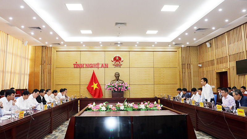  Toàn cảnh buổi làm việc giữa UBND tỉnh Nghệ An với Tổng Công ty Truyền tải điện Quốc gia