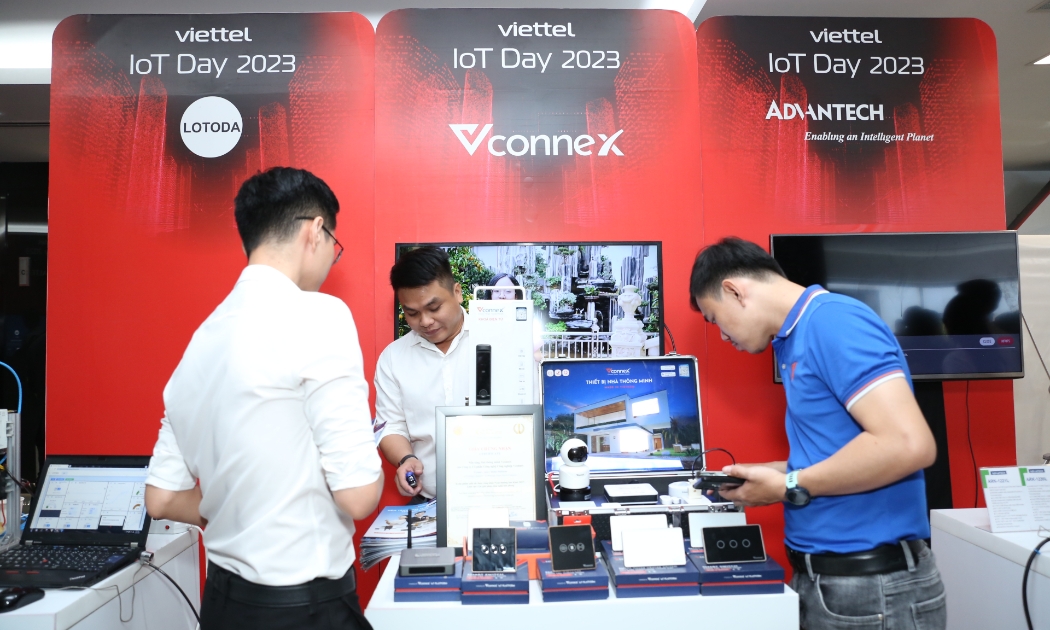 Nhiều sản phẩm công nghệ, giải pháp mới về IoT được giới thiệu tại Viettel IoT Day.