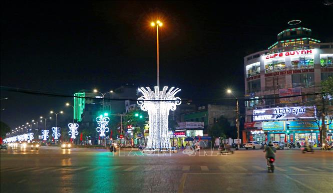 Ngã tư máy sứ Hải  Dương. Ảnh: TTXVN