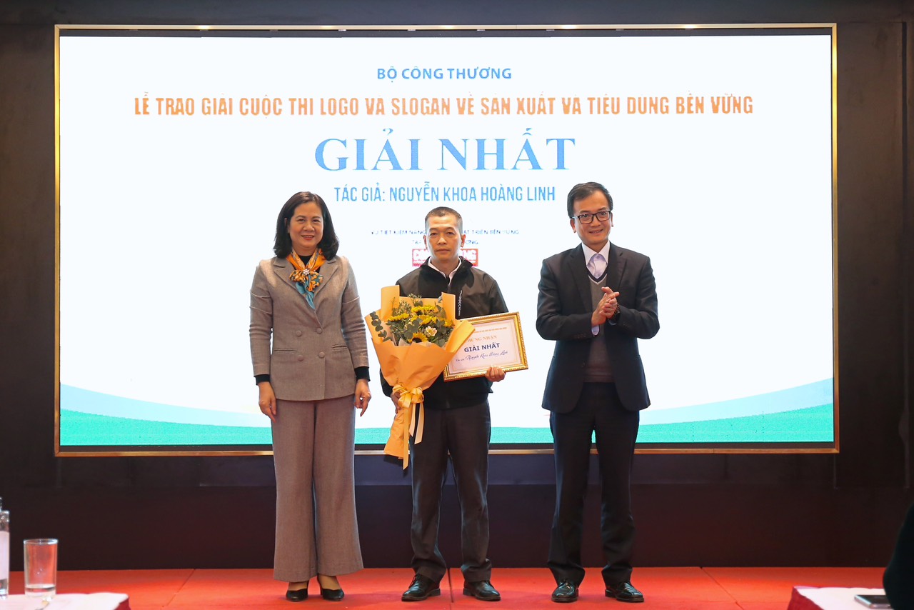 Chương trình hành động quốc gia về sản xuất và tiêu dùng bền vững đã có logo và slogan riêng - Ảnh 1