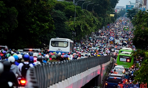 TP.HCM tăng cường các biện pháp chống ùn tắc giao thông dịp cuối năm