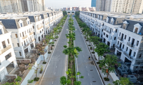 Bất động sản thấp tầng hút dòng tiền khi lãi suất xuống thấp kỷ lục