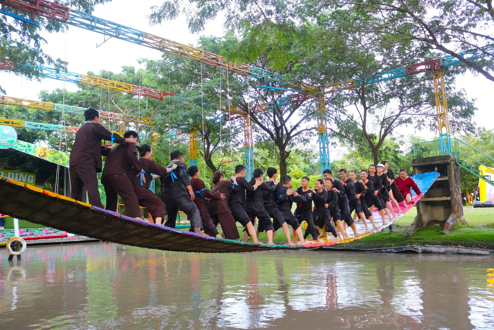 L&agrave;ng du lịch Mỹ Kh&aacute;nh vừa đ&oacute;n quyết định chứng nhận sản phẩm OCOP 4 sao.