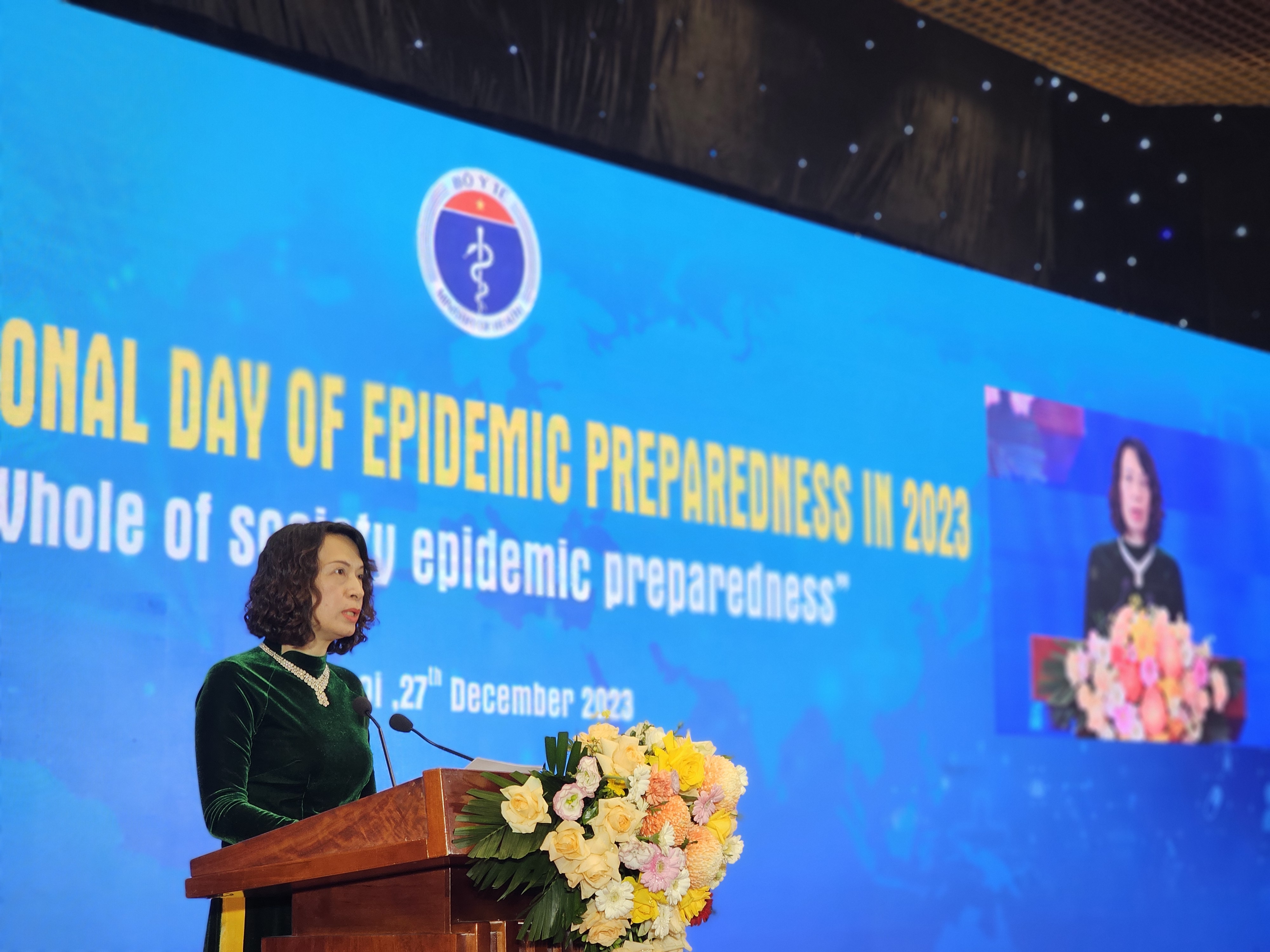 Thứ trưởng Bộ Y tế Nguyễn Thị Liên Hương phát biểu khai mạc lễ mít tinh. Ảnh - Tuấn Dũng.