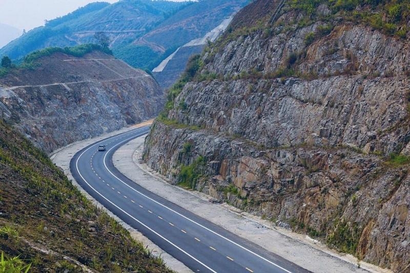 Transport ministry proposes expanding central region expressway