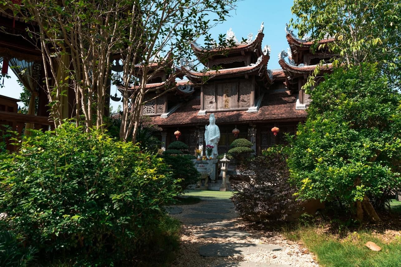 Chùa Ngâu tại làng Ngâu, Thanh Trì, Hà Nội. Ảnh: Bùi Cường.