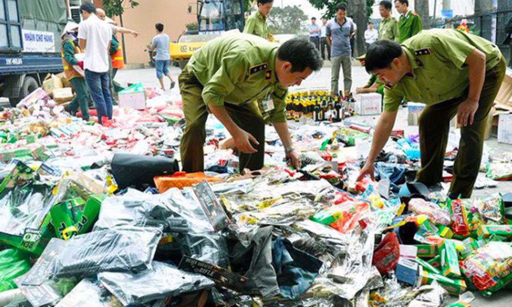 Tăng cường công tác chống buôn lậu, gian lận thương mại và hàng giả dịp trước, trong và sau Tết Nguyên đán Giáp Thìn 2024.