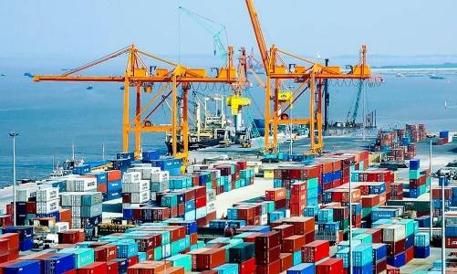 Từ 15/2/2024, điều chỉnh giá dịch vụ bốc dỡ container cảng biển